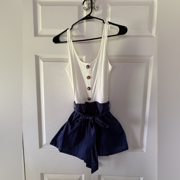 SHEIN Pants - White Button-Front Tank with Navy Paperbag Waist Shorts